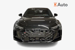 musta Audi RS5 2026 kuva 4.