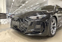 musta Audi RS5 2026 kuva 12.
