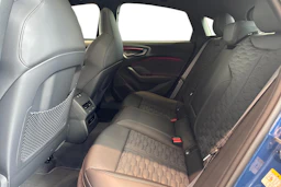 met. sininen Audi RS5 2026 kuva 5.