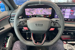 met. sininen Audi RS5 2026 kuva 12.