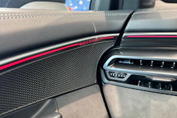 met. sininen Audi RS5 2026 kuva 16.