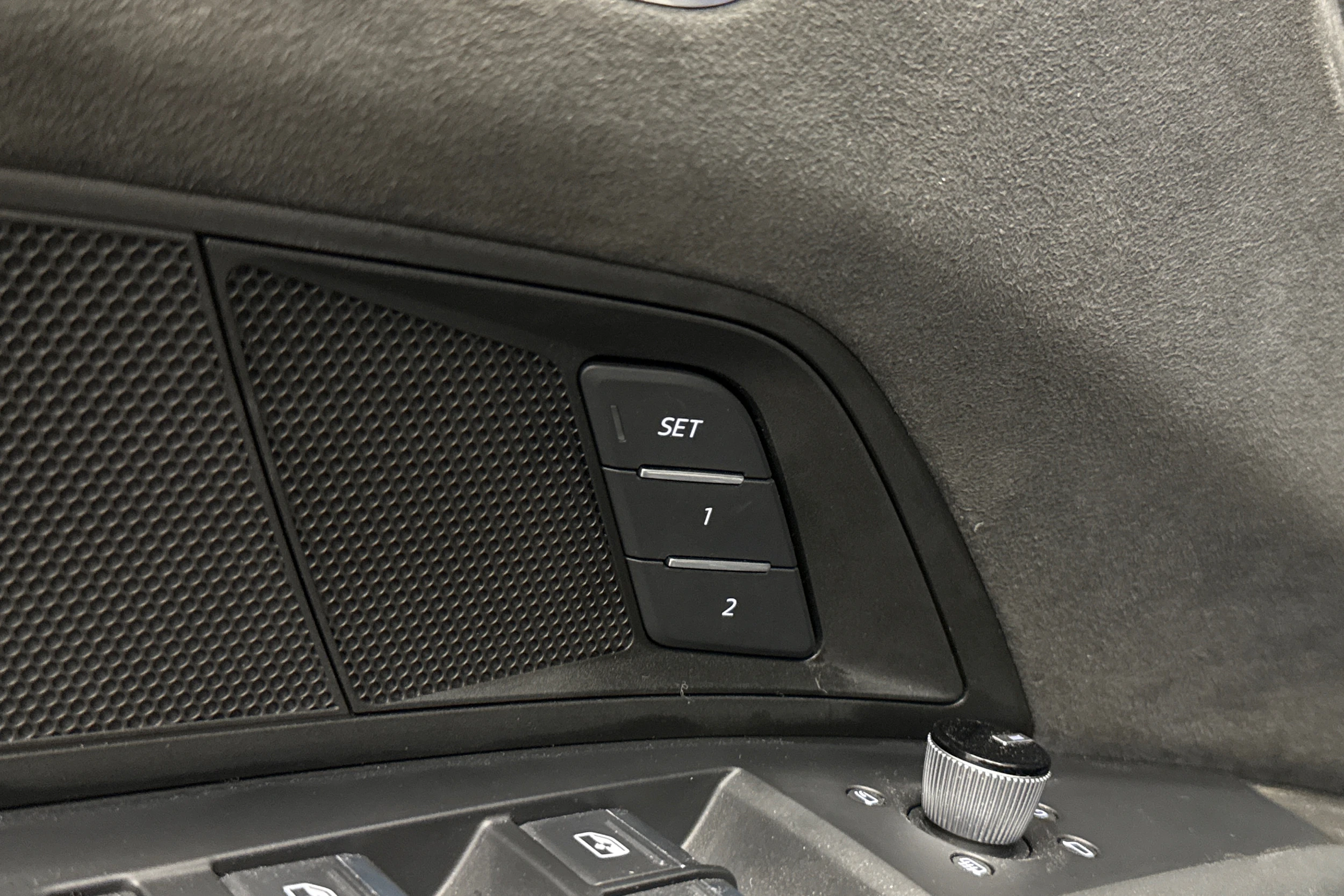 musta Audi RS e-tron 2022 kuva 35.