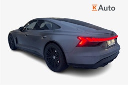 valkoinen Audi RS e-tron 2022 kuva 2.