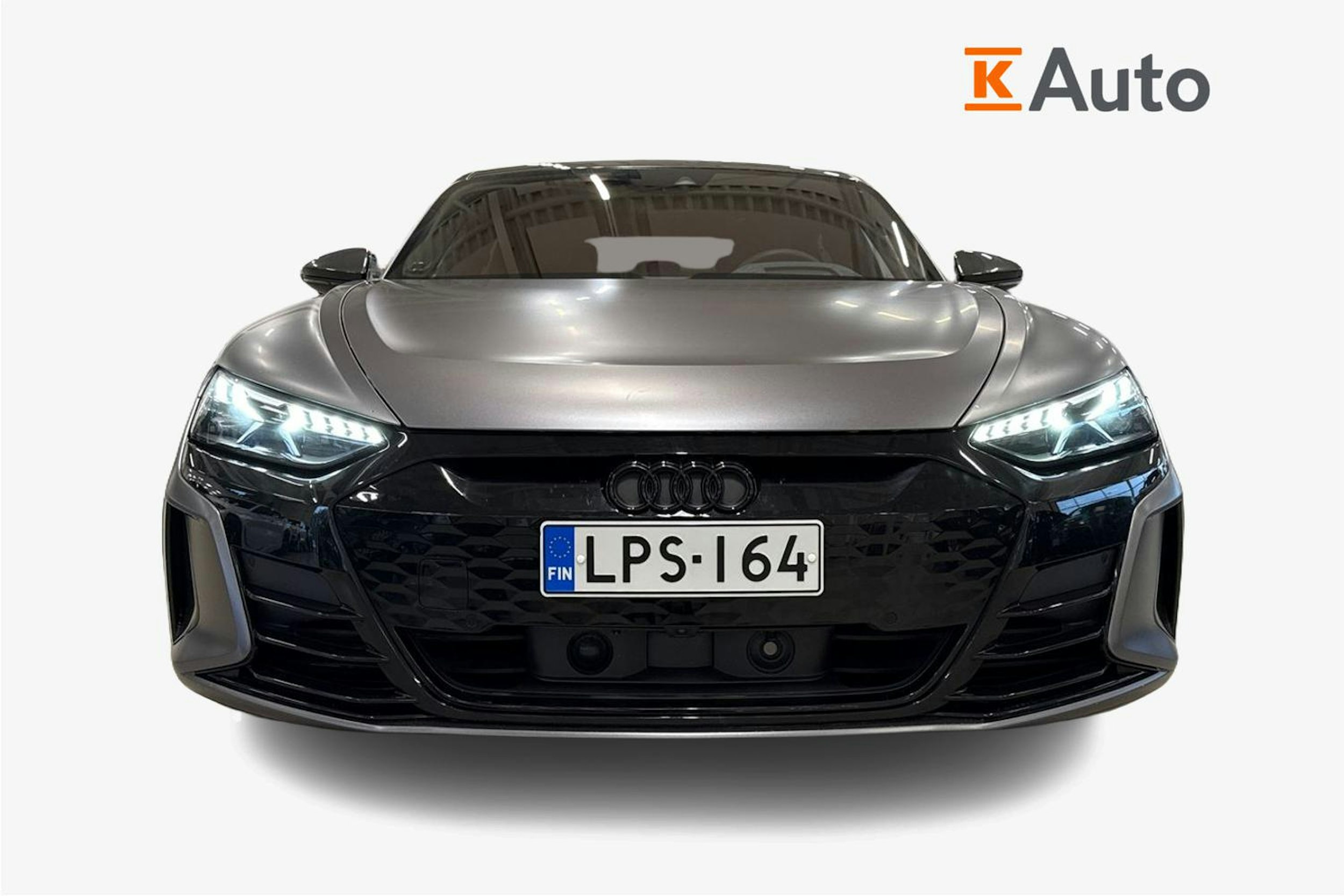 valkoinen Audi RS e-tron GT 2022 kuva 5.