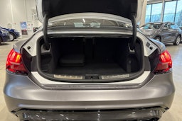 valkoinen Audi RS e-tron GT 2022 kuva 14.