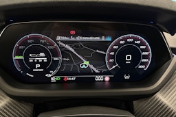 valkoinen Audi RS e-tron GT 2022 kuva 19.