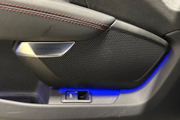 valkoinen Audi RS e-tron GT 2022 kuva 24.