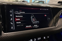 valkoinen Audi RS e-tron GT 2022 kuva 27.