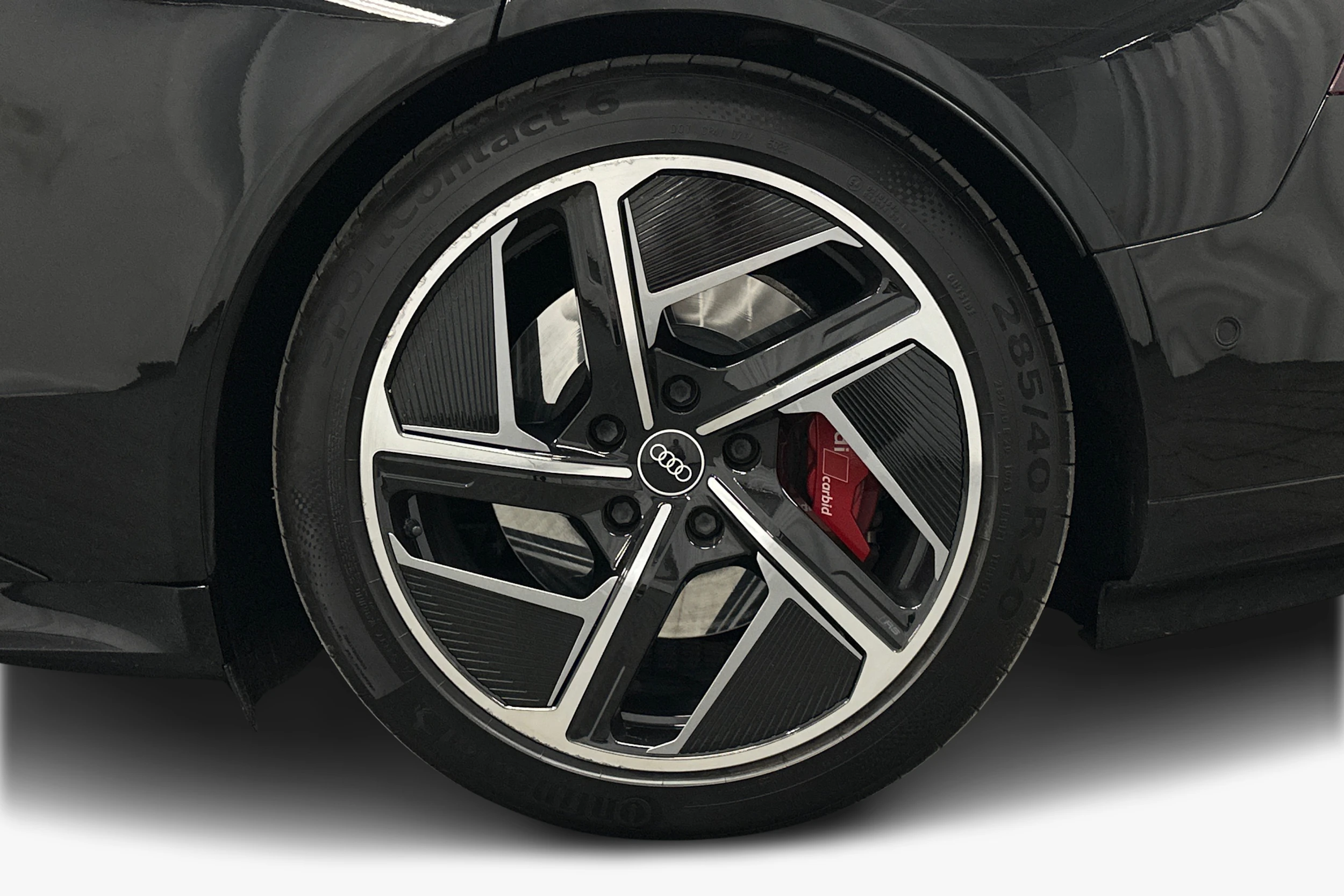 musta Audi RS e-tron GT 2022 kuva 9.