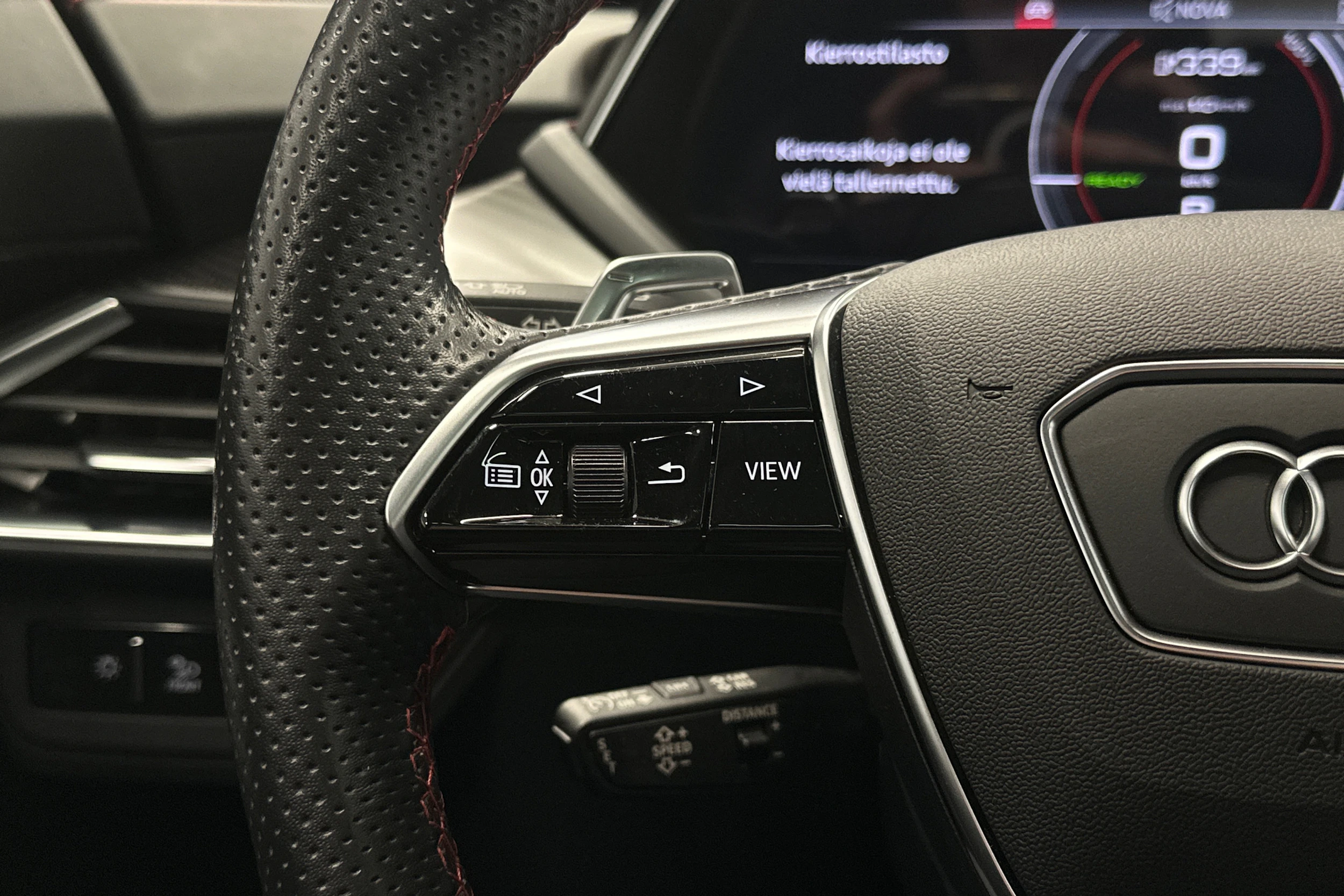 musta Audi RS e-tron GT 2022 kuva 20.