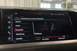 musta Audi RS e-tron GT 2022 kuva 30.