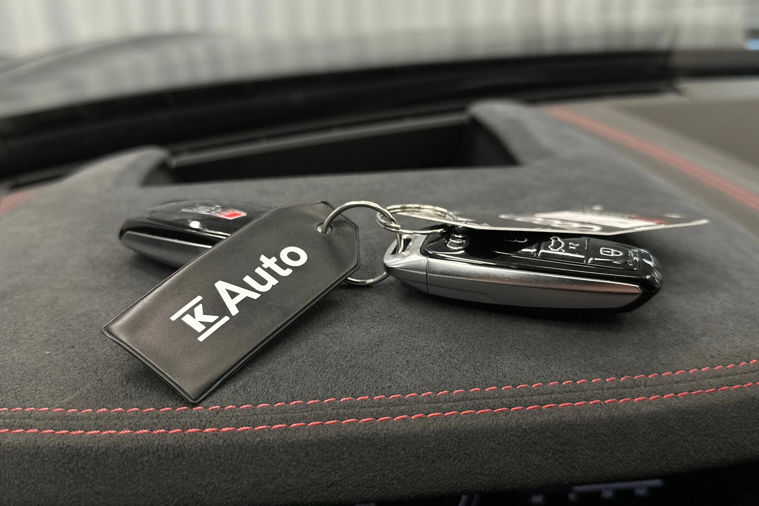 musta Audi RS e-tron GT 2022 kuva 38.