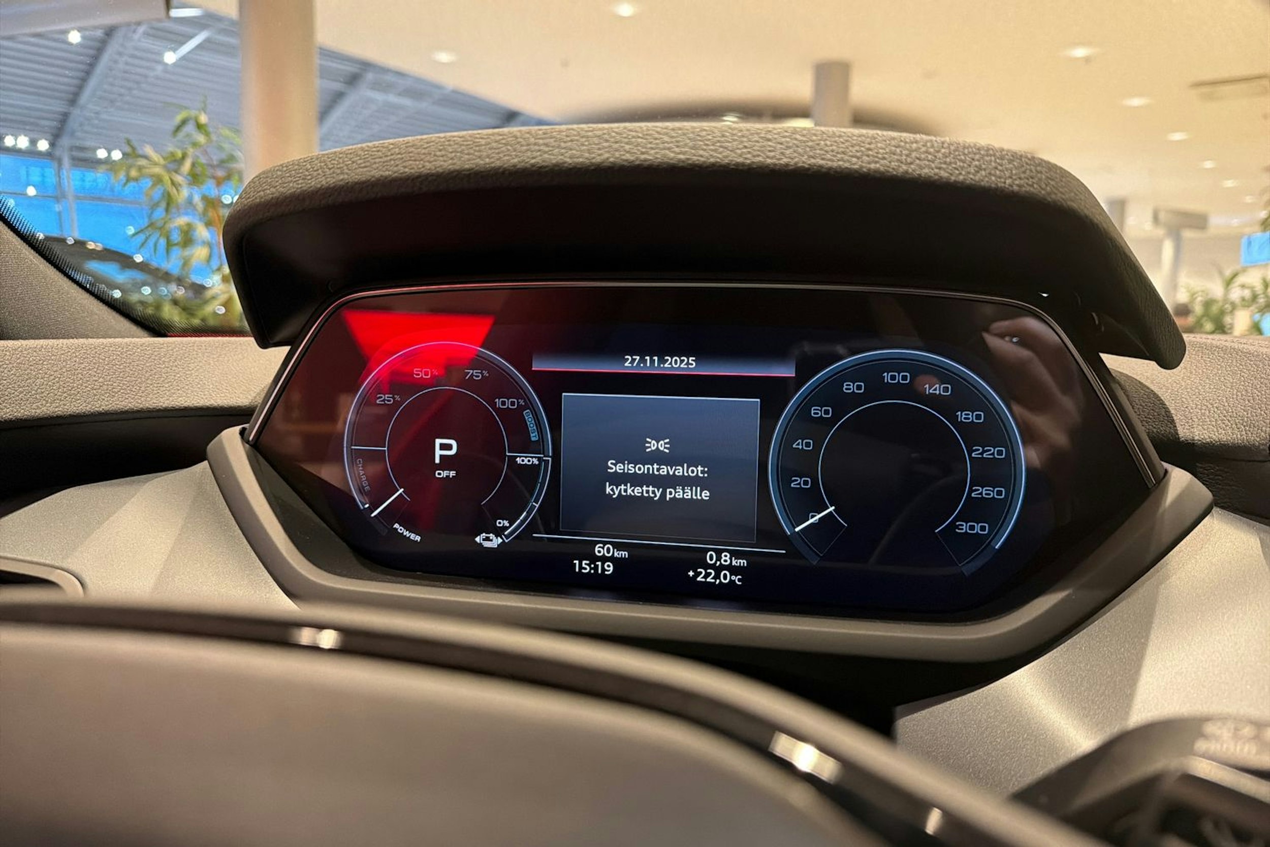 punainen Audi RS e-tron GT 2025 kuva 15.