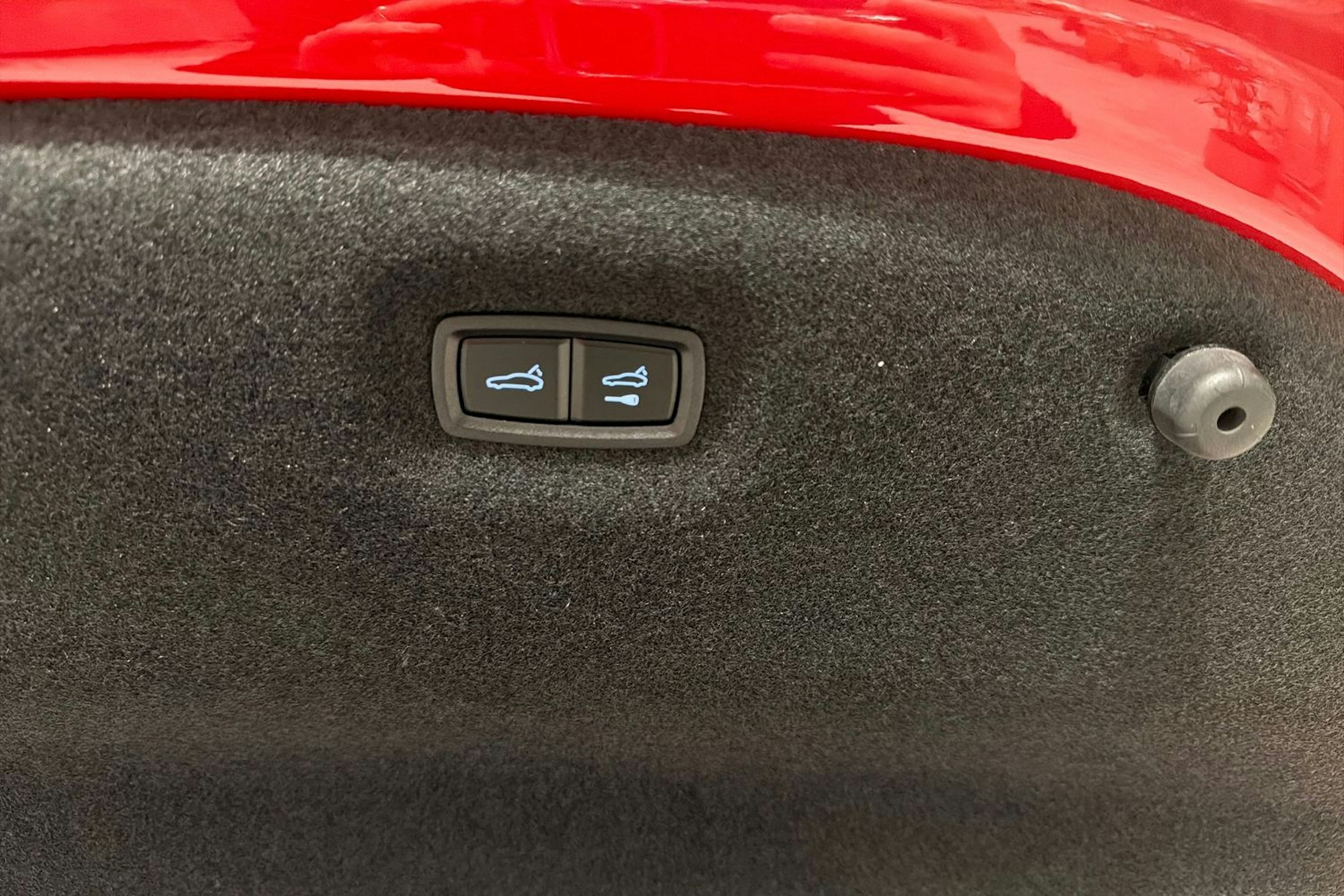 punainen Audi RS e-tron GT 2025 kuva 23.