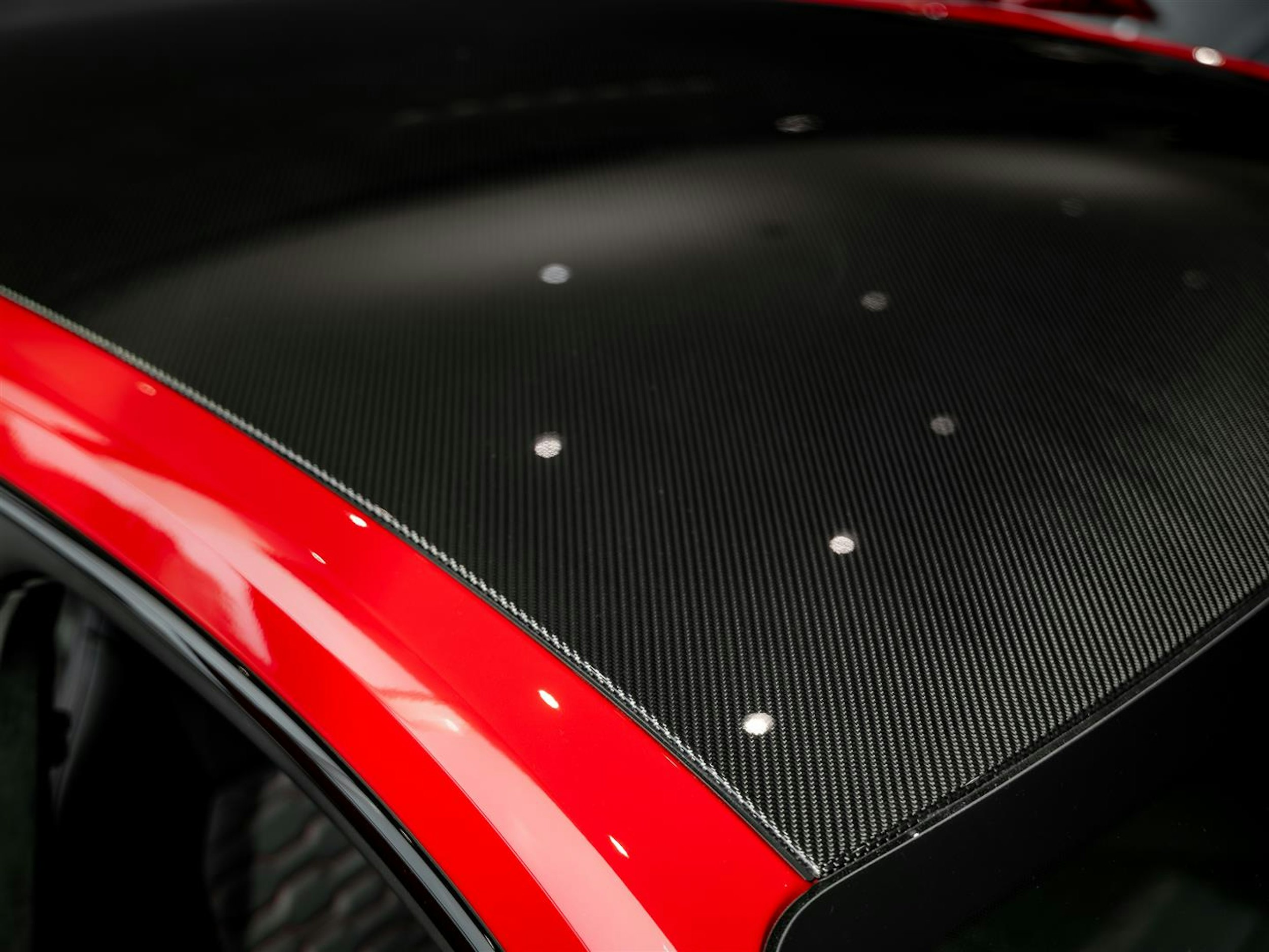 punainen Audi RS e-tron GT 2025 kuva 32.