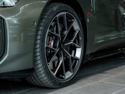 vihreä Audi RS e-tron GT 2025 kuva 5.