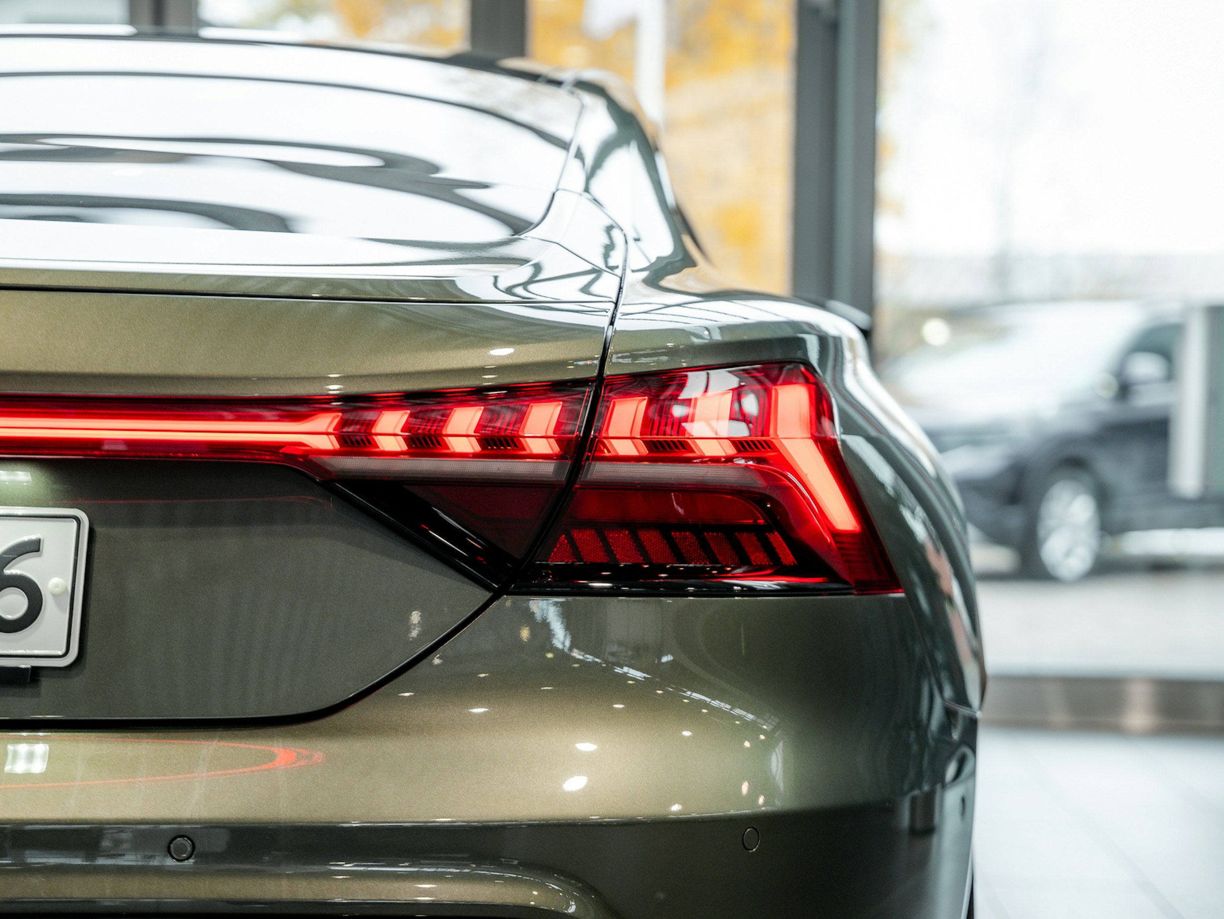 vihreä Audi RS e-tron GT 2025 kuva 12.