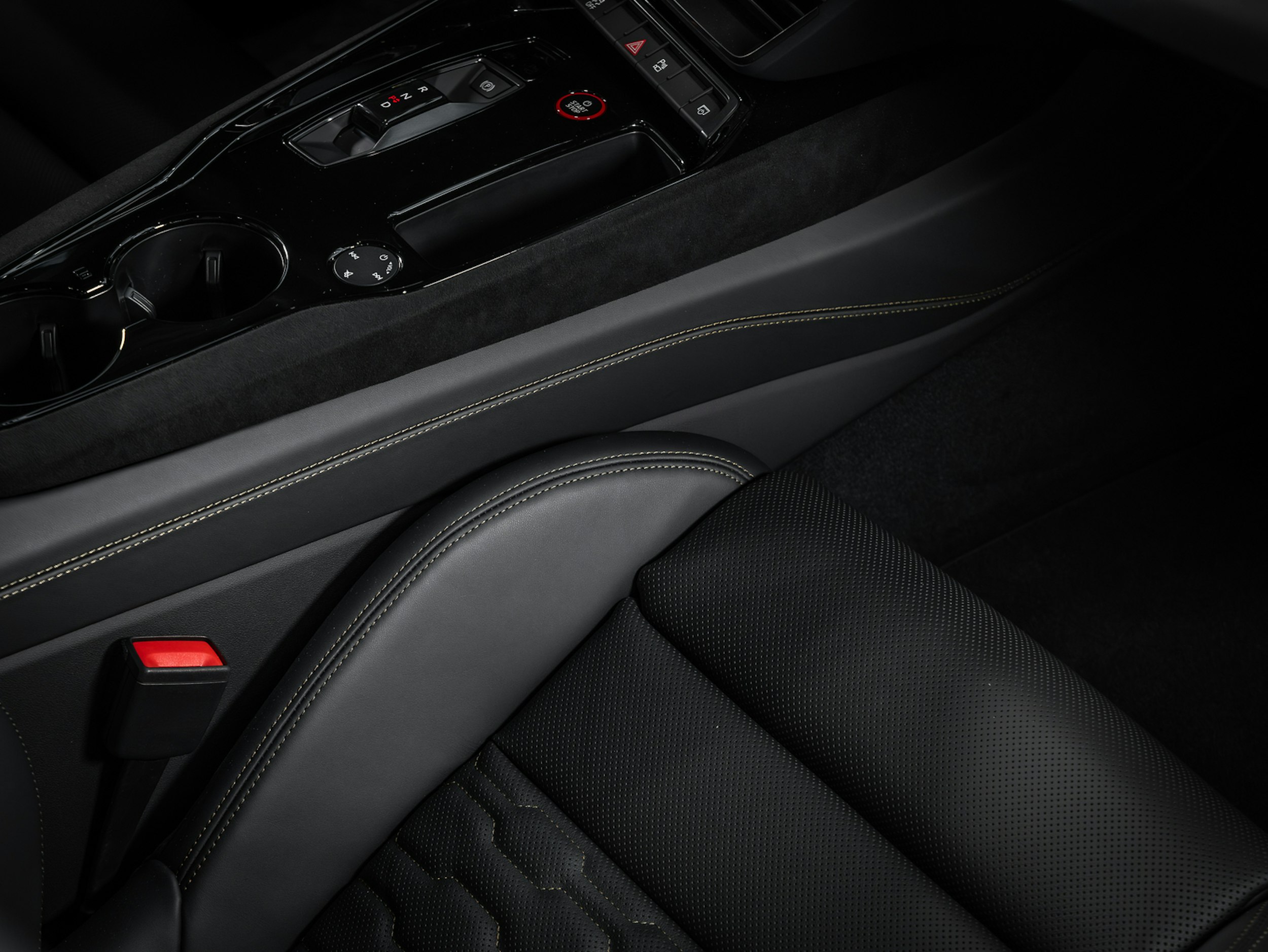 vihreä Audi RS e-tron GT 2025 kuva 18.