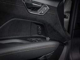 vihreä Audi RS e-tron GT 2025 kuva 25.