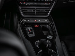 vihreä Audi RS e-tron GT 2025 kuva 30.