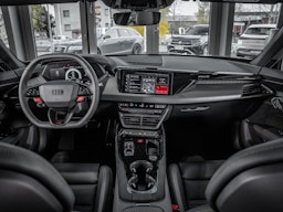 vihreä Audi RS e-tron GT 2025 kuva 32.