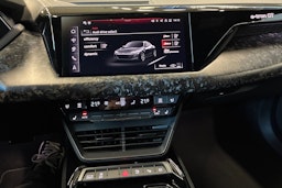 harmaa Audi RS e-tron GT 2025 kuva 12.