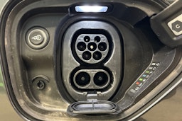 harmaa Audi RS e-tron GT 2025 kuva 13.