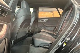 mythos musta Audi RS Q8 2025 kuva 8.