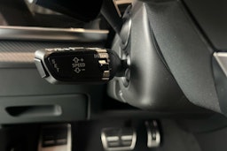 mythos musta Audi RS Q8 2025 kuva 14.