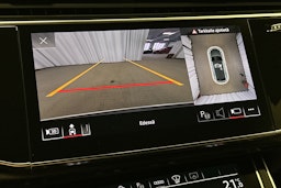 met. musta Audi RS Q8 2025 kuva 32.