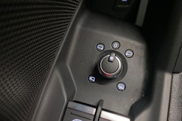 valkoinen Audi RS3 2022 kuva 25.