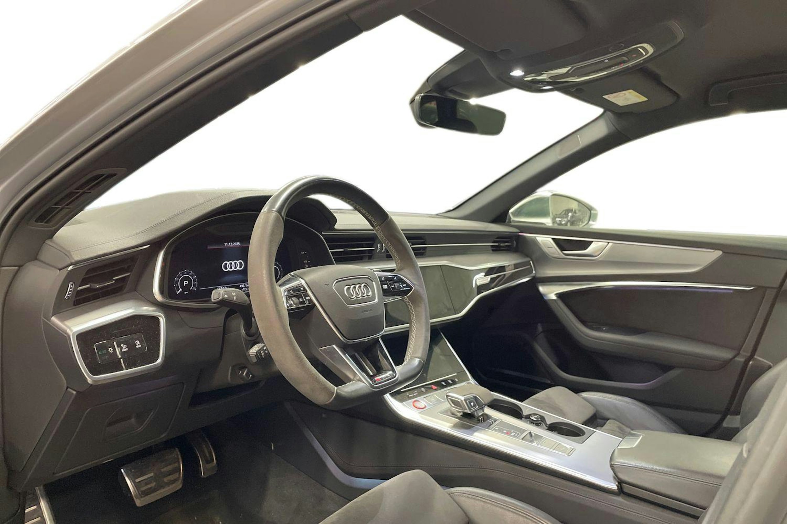 hopea Audi RS6 2020 kuva 3.