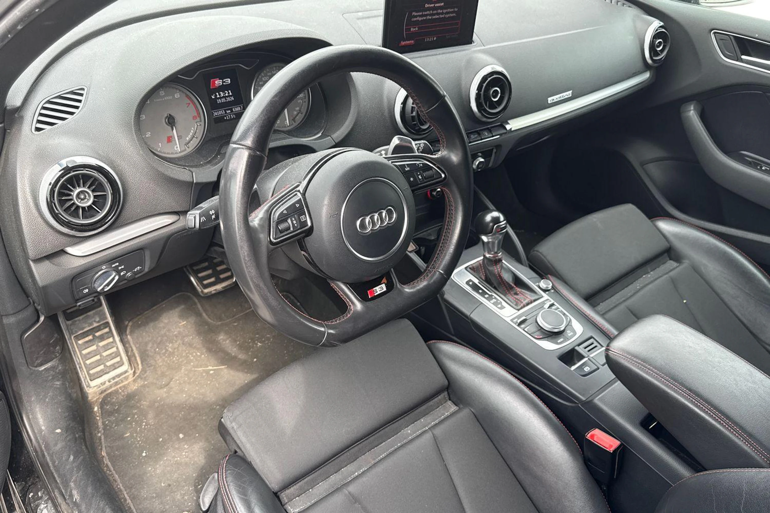 Musta Audi S3 2013 kuva 3.