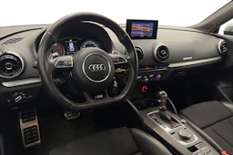 Musta Audi S3 2014 kuva 8.