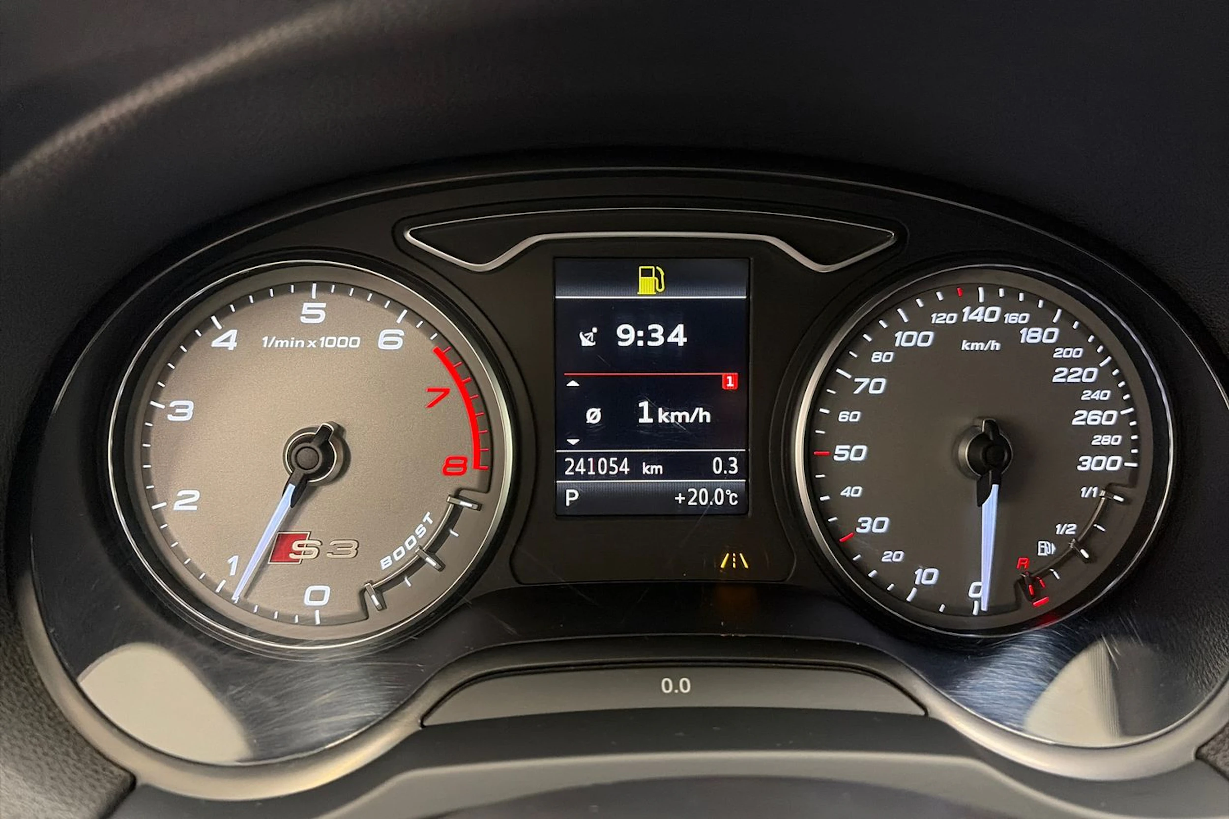 Musta Audi S3 2014 kuva 17.