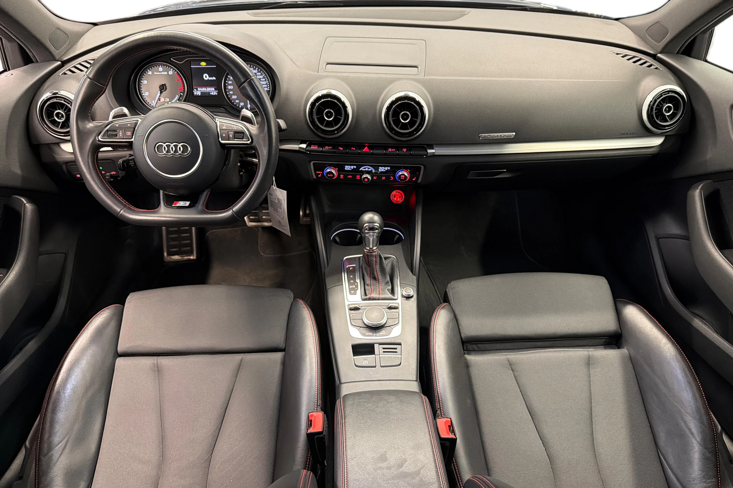 Sininen Audi S3 2014 kuva 7.