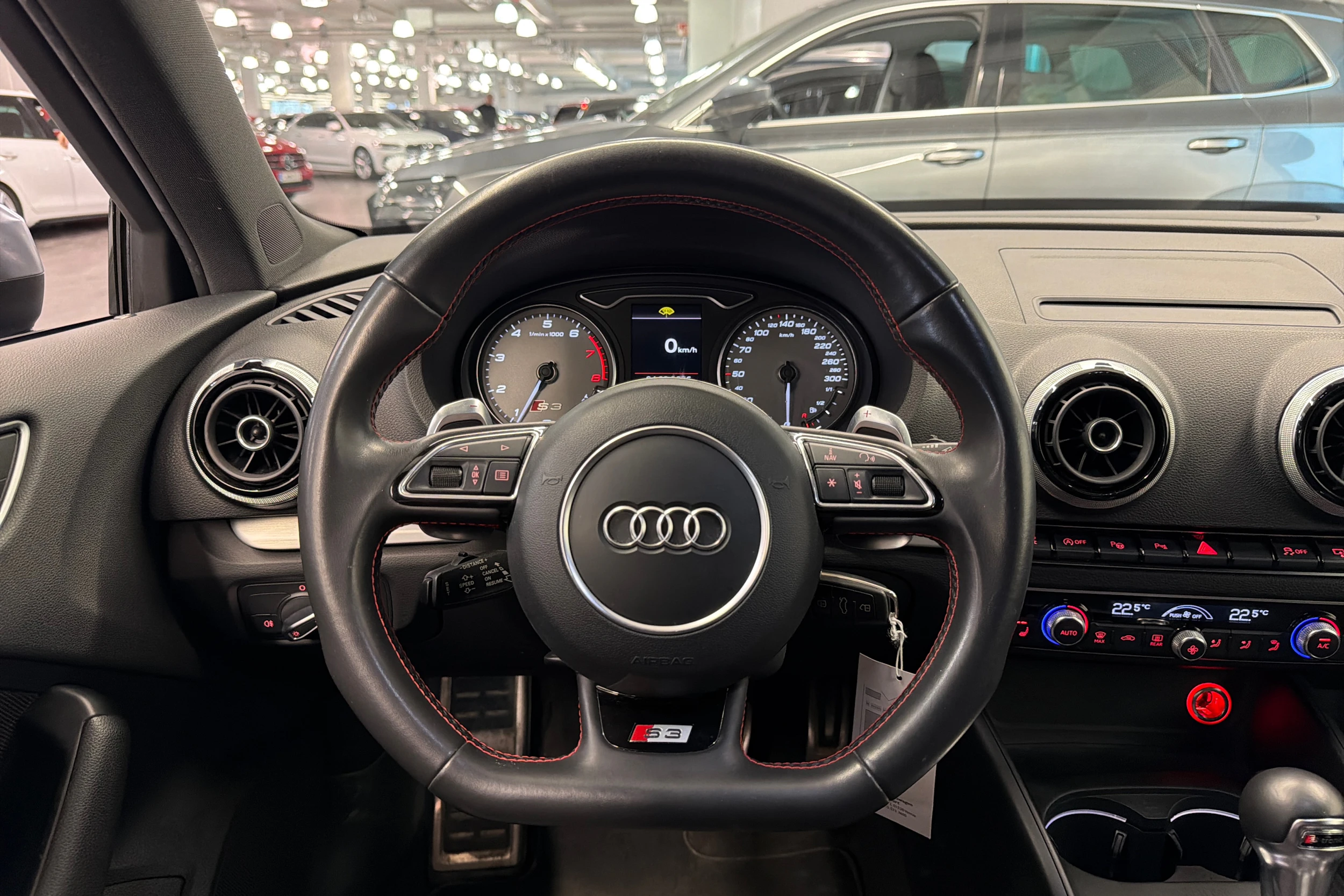 Sininen Audi S3 2014 kuva 11.