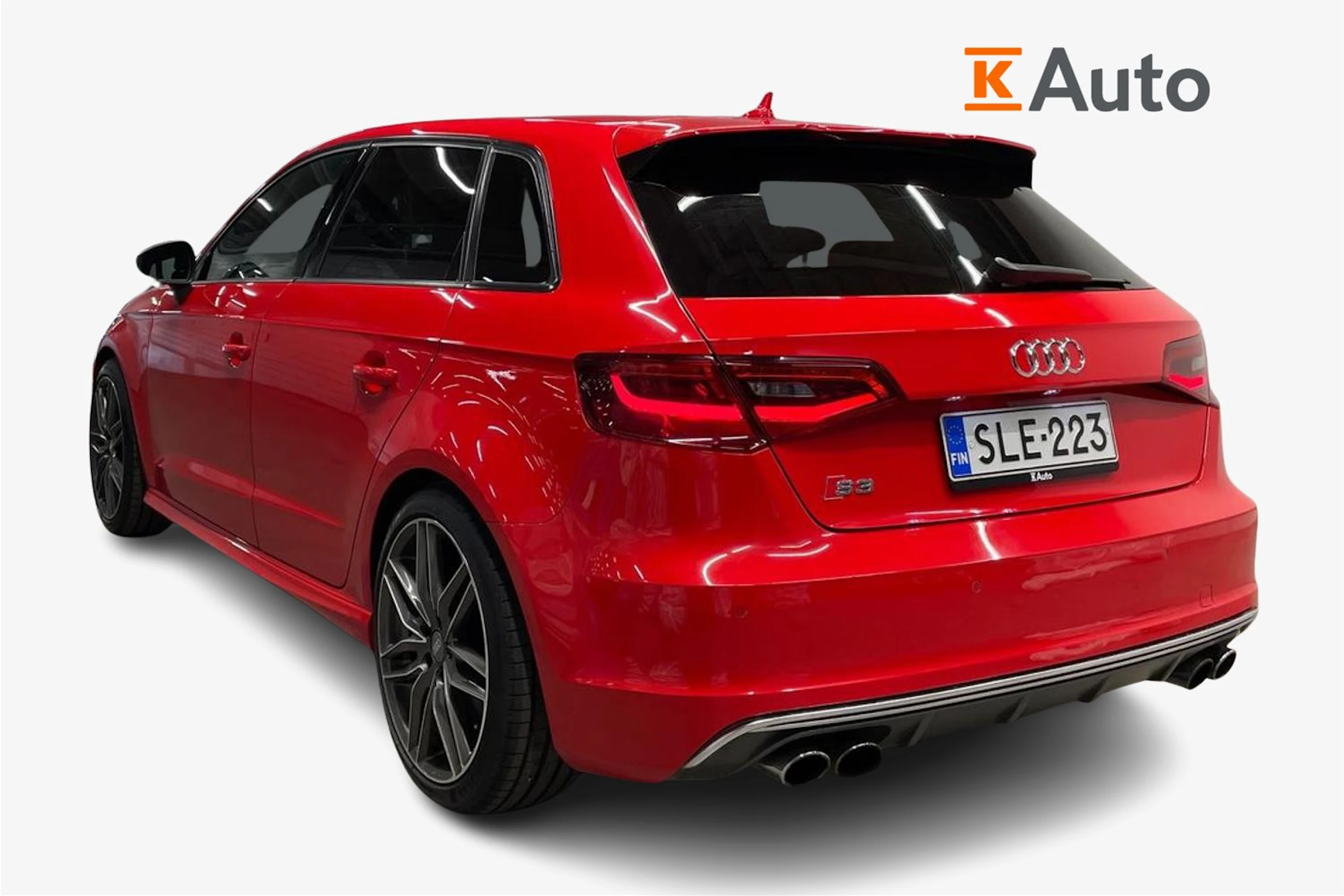 Punainen Audi S3 2014 kuva 2.