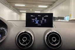 Punainen Audi S3 2014 kuva 15.