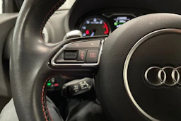 Punainen Audi S3 2014 kuva 19.