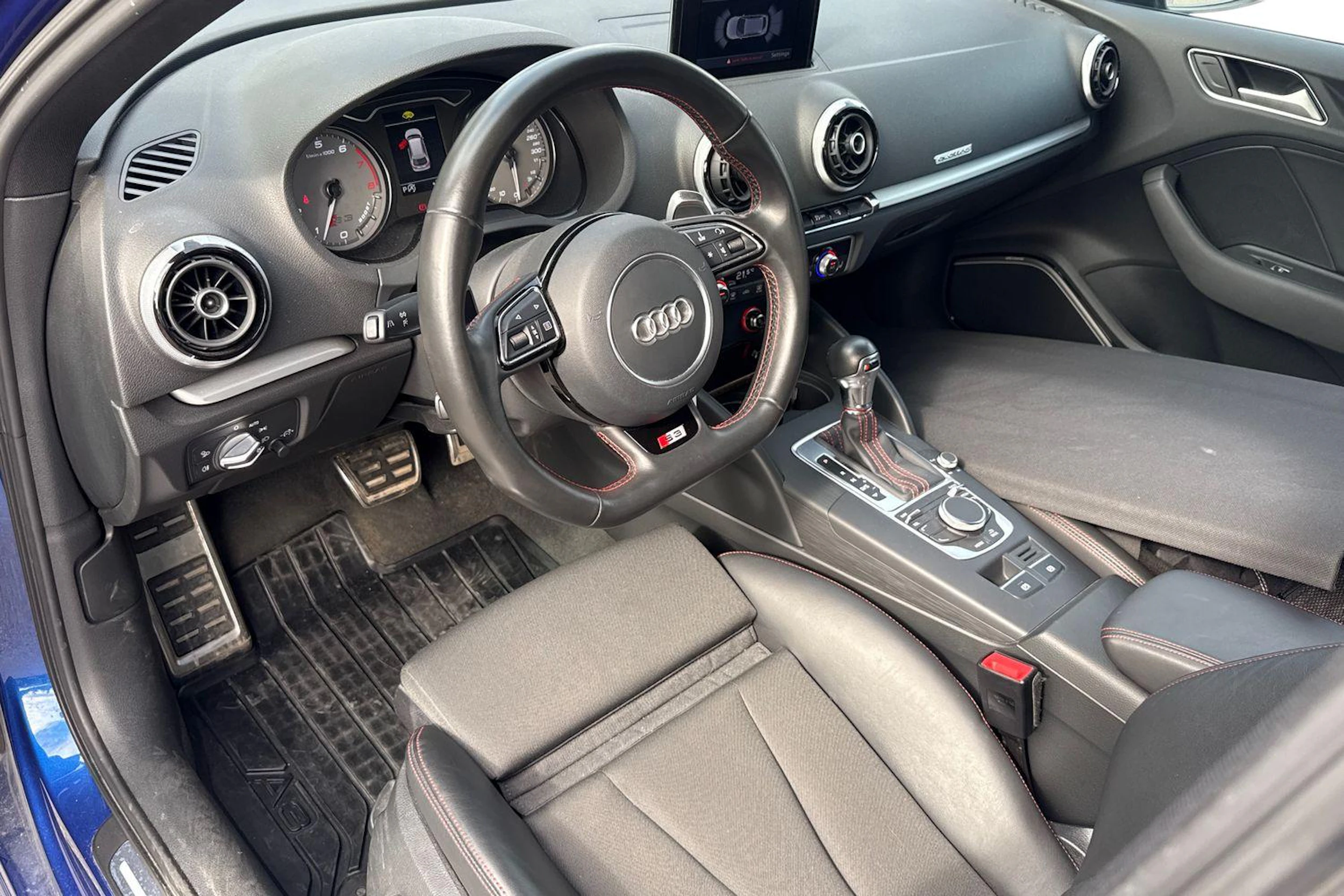 met. sininen Audi S3 2015 kuva 3.
