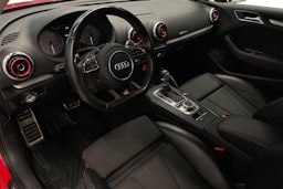 Punainen Audi S3 2015 kuva 7.