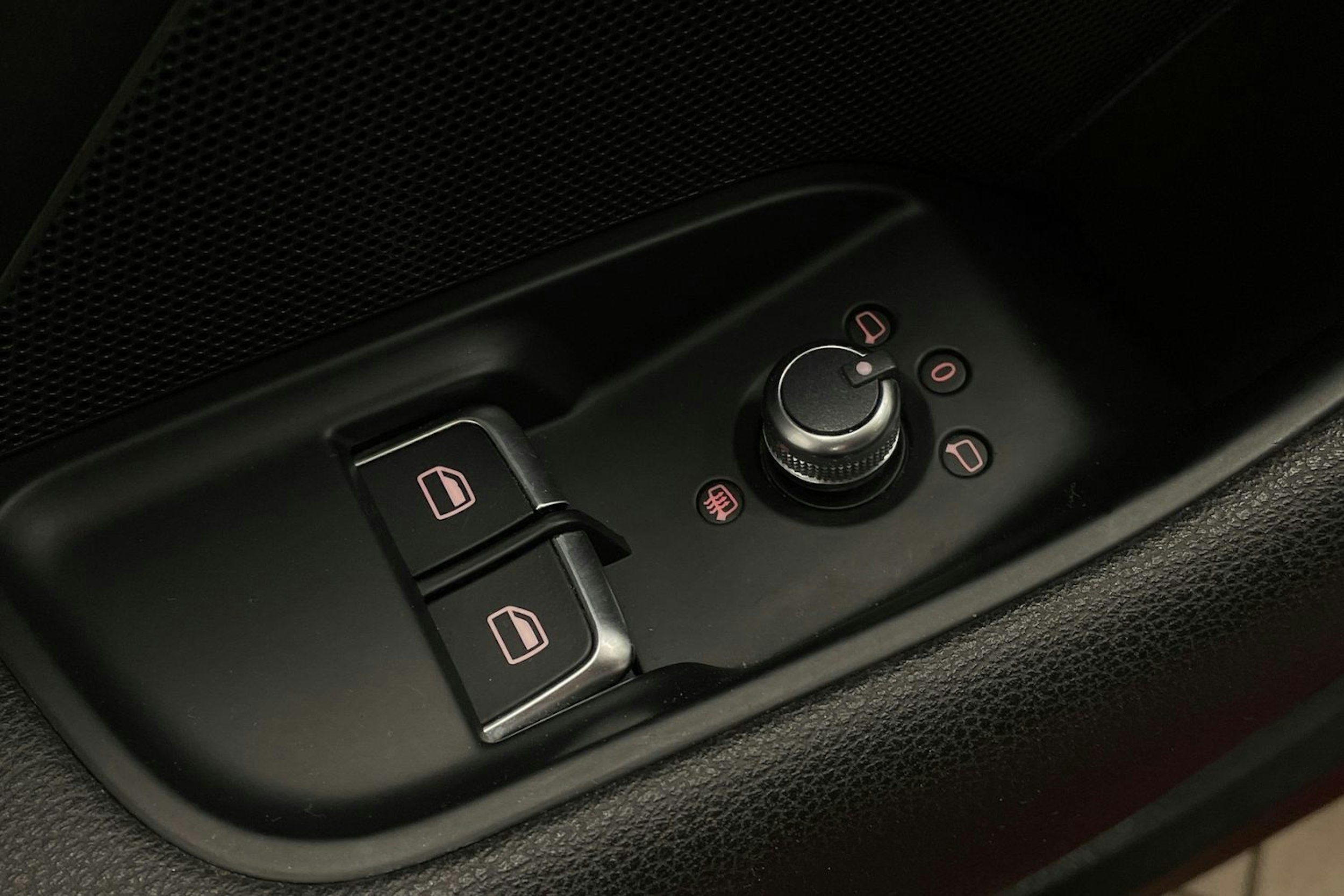 Punainen Audi S3 2015 kuva 14.