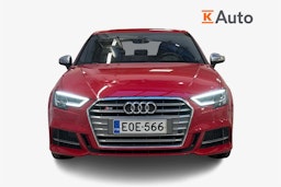 punainen Audi S3 2017 kuva 6.