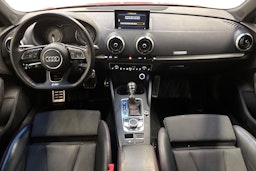 punainen Audi S3 2017 kuva 10.