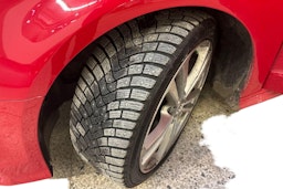 punainen Audi S3 2017 kuva 12.