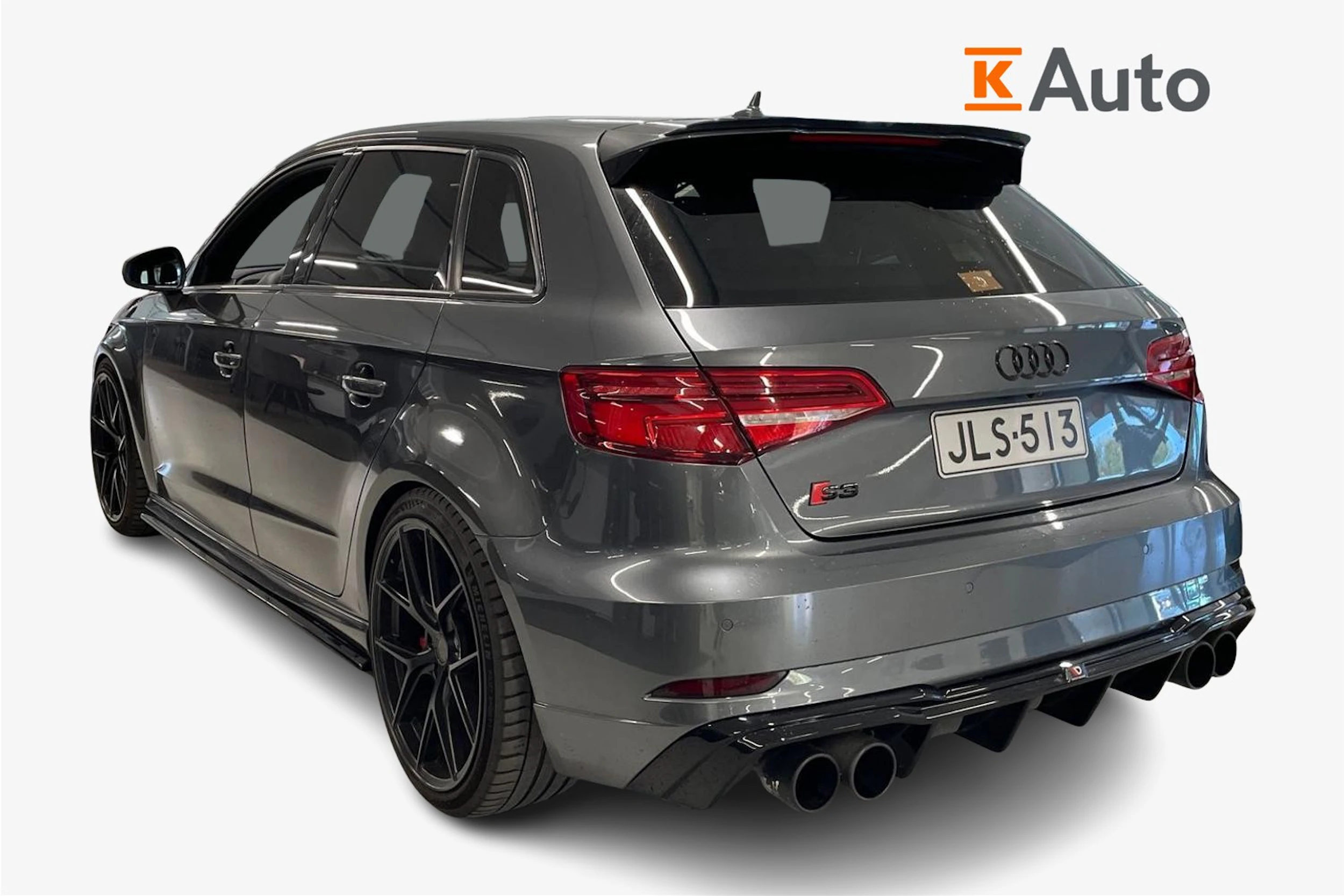harmaa Audi S3 2017 kuva 2.