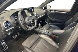 sininen Audi S3 2017 kuva 7.