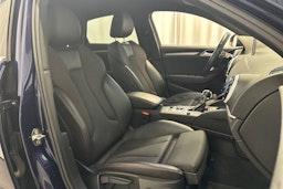 sininen Audi S3 2017 kuva 16.