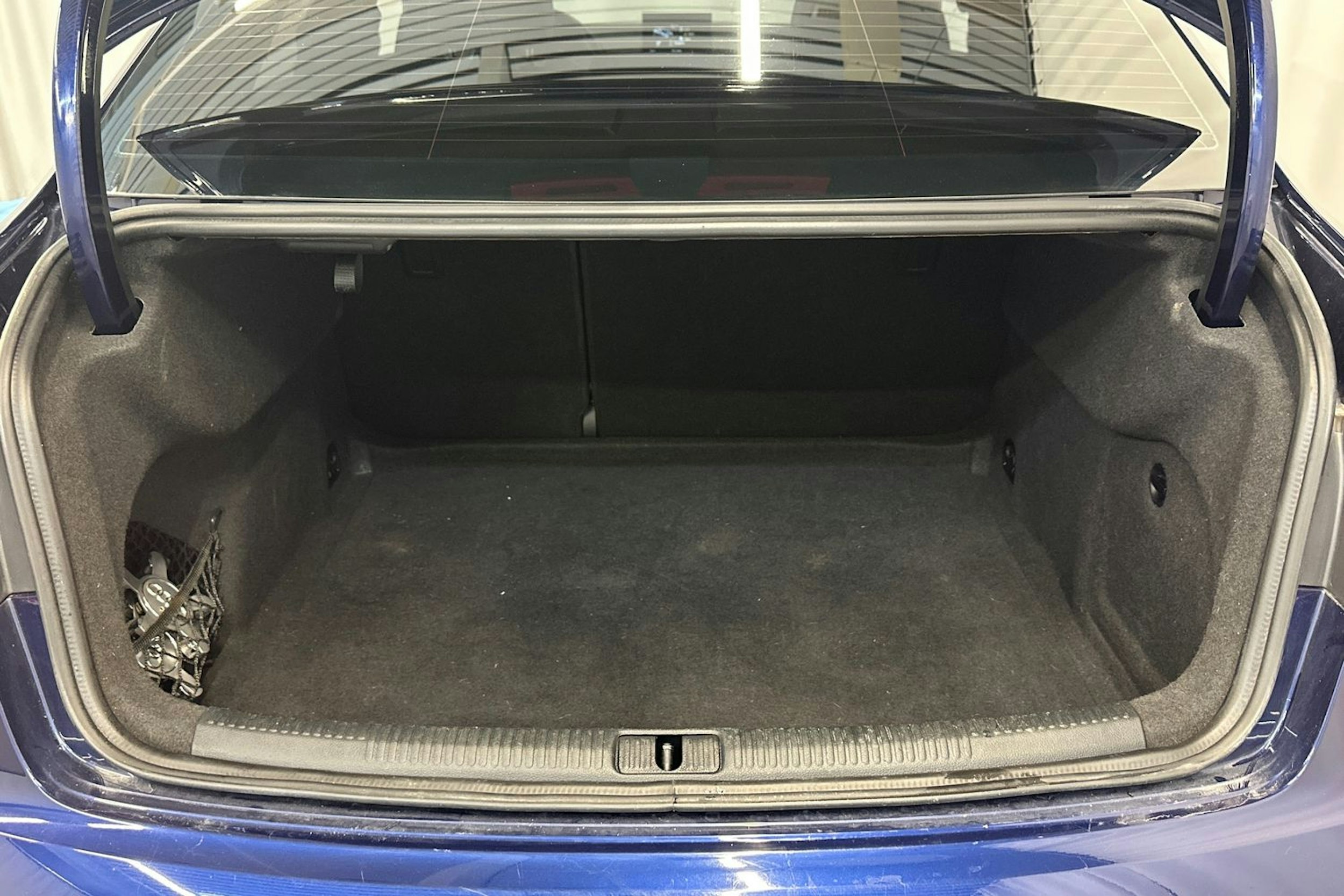 sininen Audi S3 2017 kuva 17.